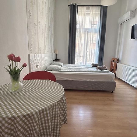11# Sunflower Cozy Apartment Budapesta Exterior foto