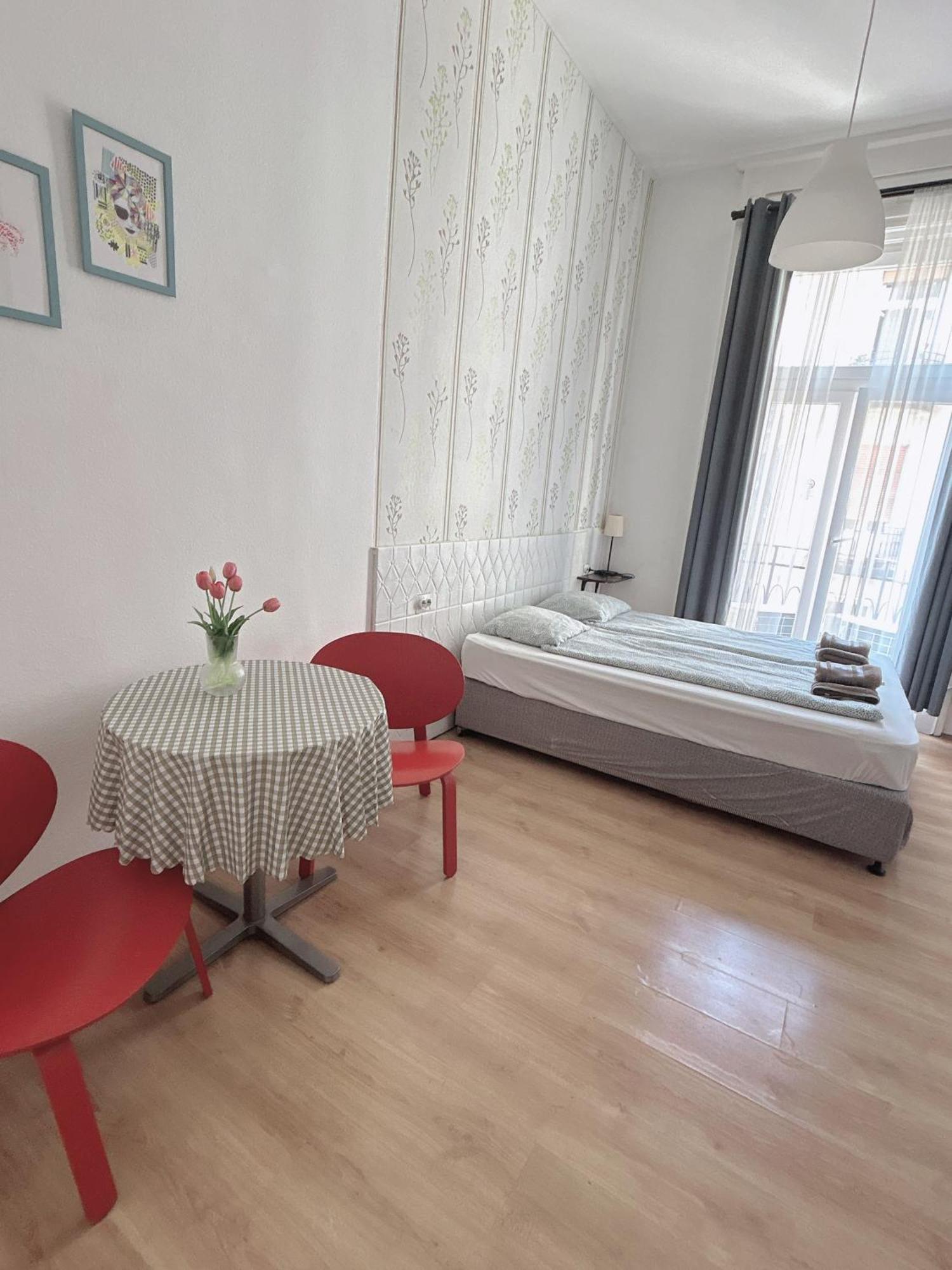 11# Sunflower Cozy Apartment Budapesta Exterior foto